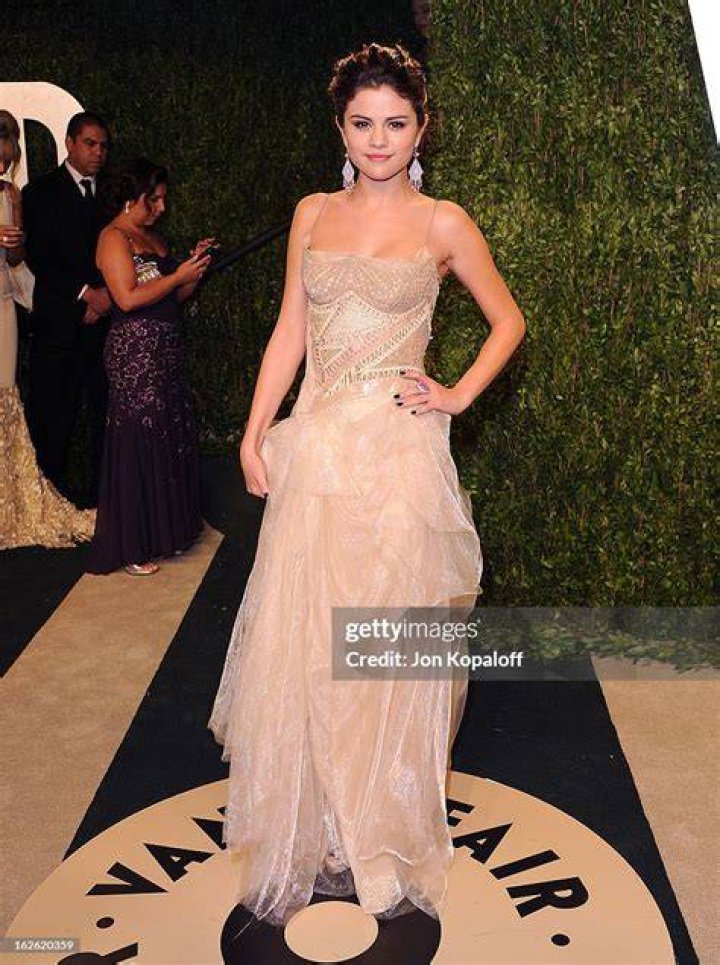 2013 Vanity Fair Oscar Party at Sunset Tower Arrivals Featuring