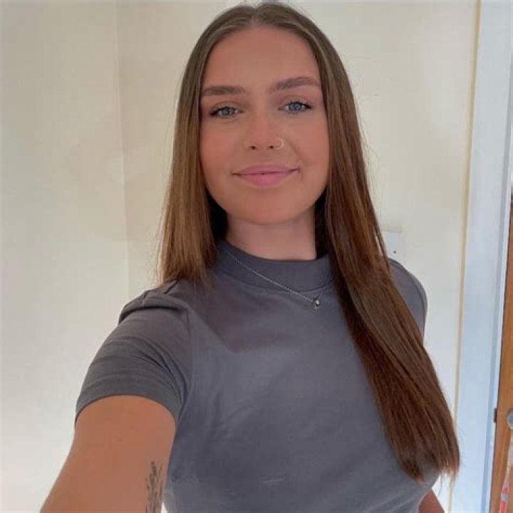 Chloe Thomas YouTube