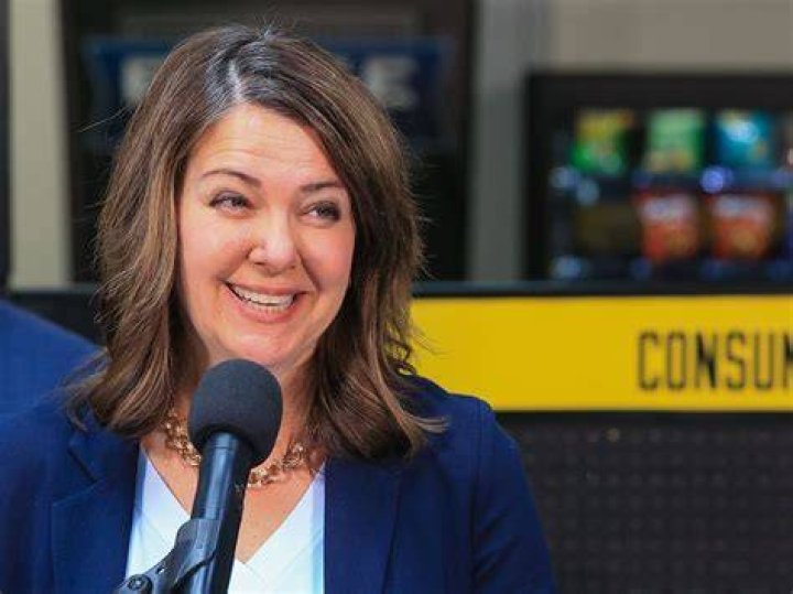 Danielle Smith gears up for her next big fight &mdash; with Ottawa National