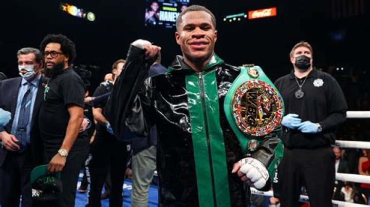 Devin Haney Retains WBC Lightweight Belt in Decision Over