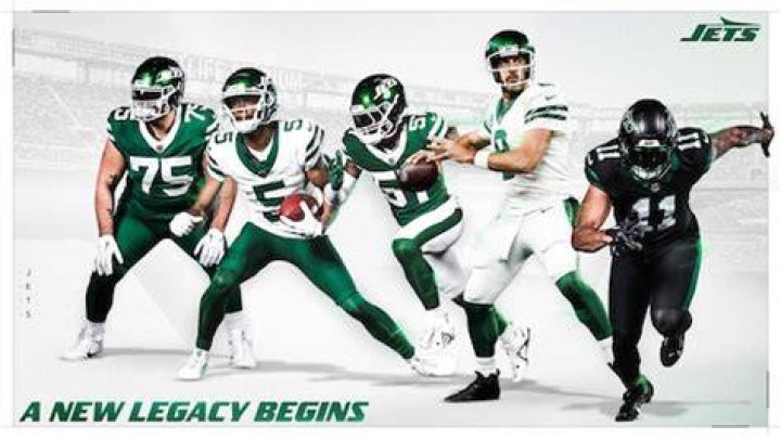 Jets' Bart Scott defends choice to keep kids out of football, says