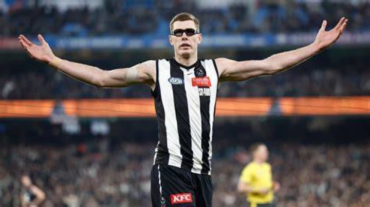 Mason Cox Collingwood star splits with girlfriend Geva Mentor The