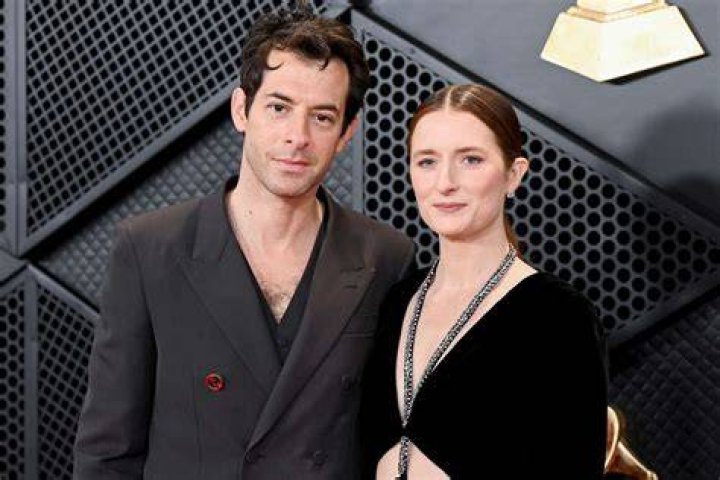 Photo mark ronson grace gummer first official appearance 01 Photo