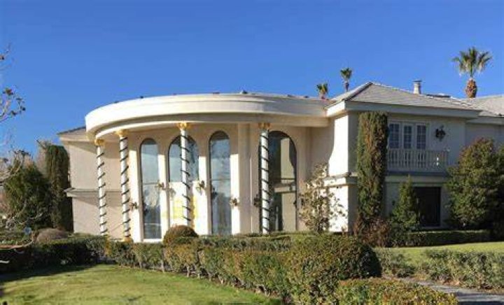 Unveil The Enchanting World Of Wayne Newton's Las Vegas Estate