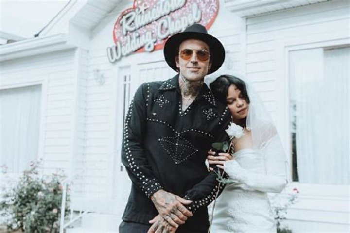 Yelawolf Marries Fefe Dobson